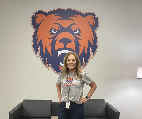 Mrs. Pardo has a new position at our school as the College and Career Counselor.